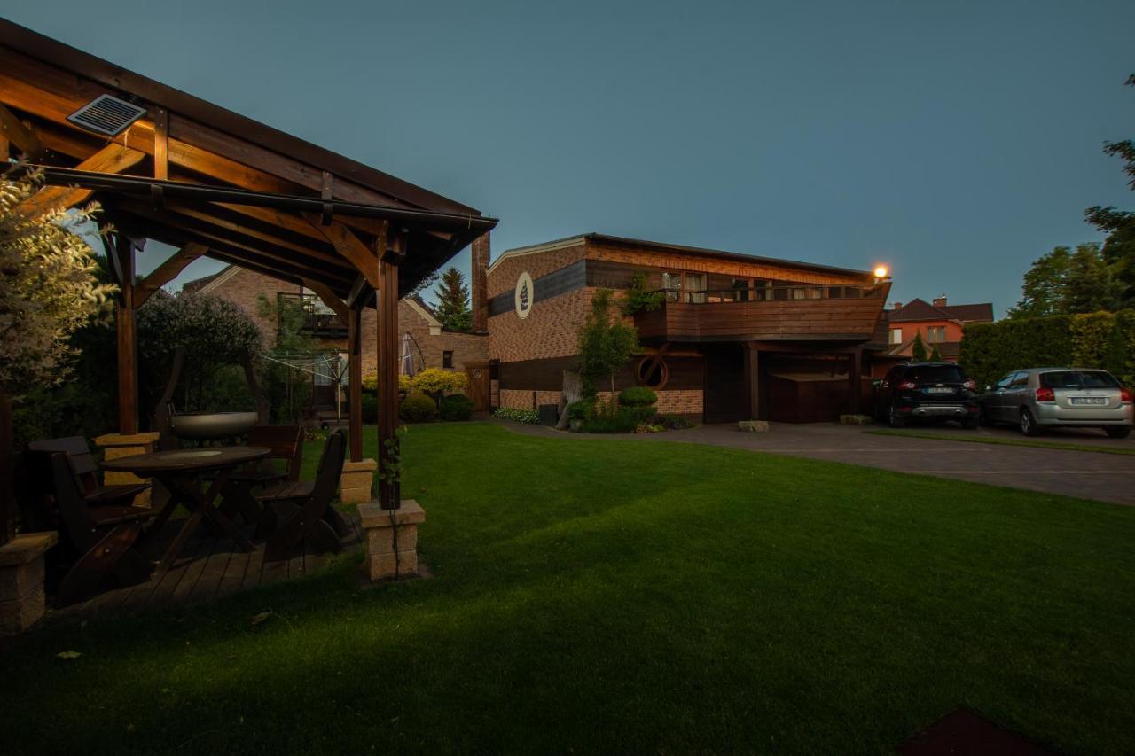 Camelot Apartment Leba Exterior photo